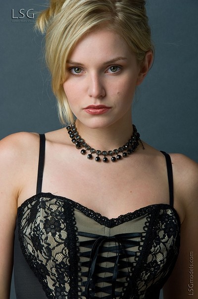 Шура, 21 год, 1 размер груди